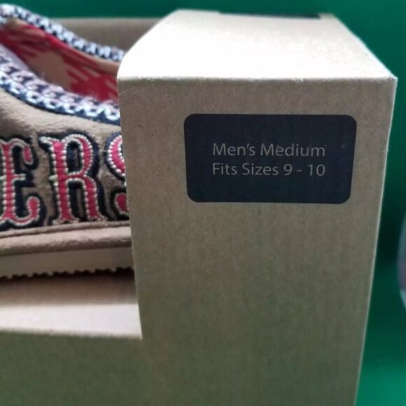 Foco San Francisco 49ers Slippers NFL NEW IN BOX Men's Medium 9-10 - Picture 3 of 13